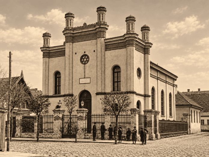 Sefardska sinagoga u Zemunu pre rušenja 1947. godine